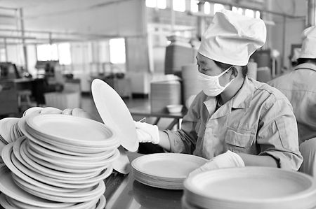 论产品质量在 以质量和效益为中心 中的基础地位和作用